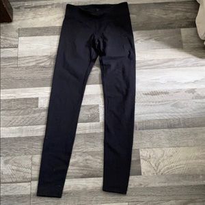 Lululemon iviva black leggings